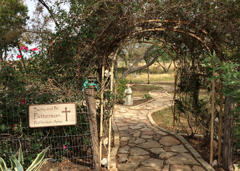 WalkwayArch
